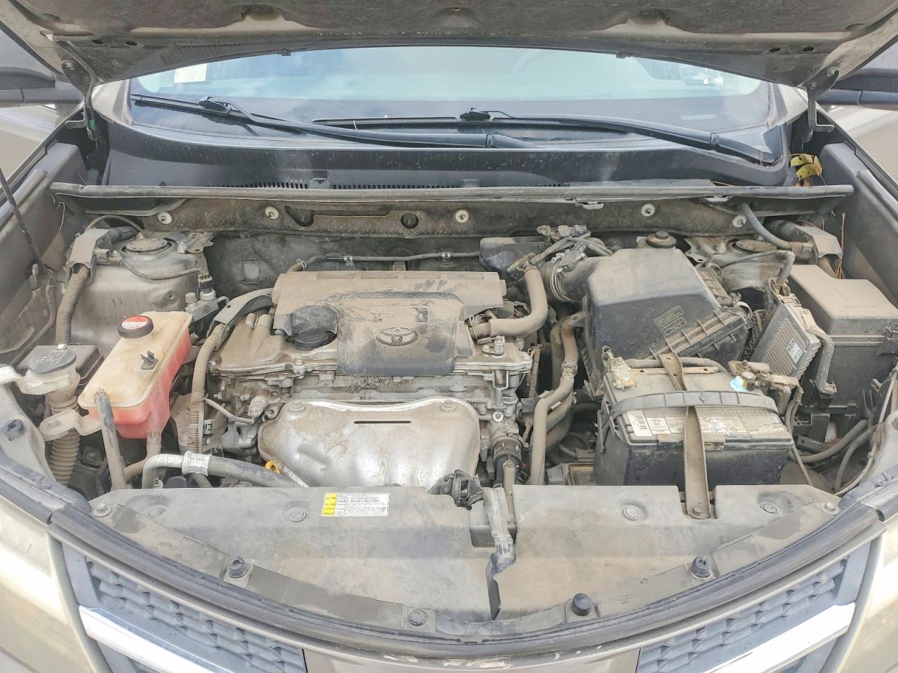 2015 Toyota Rav4 Le - zdjęcie 12