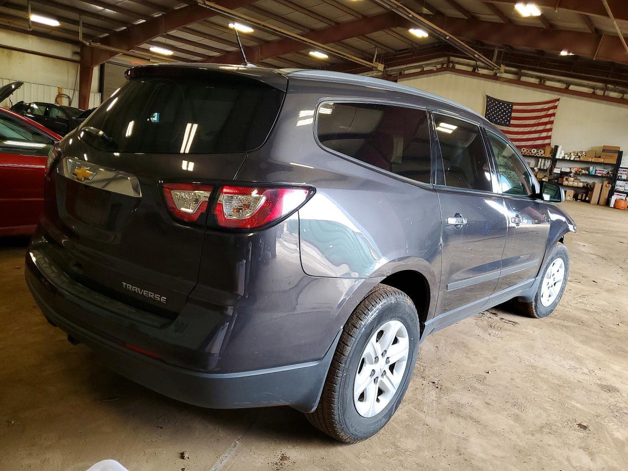 2014 Chevrolet Traverse Ls - zdjęcie 3
