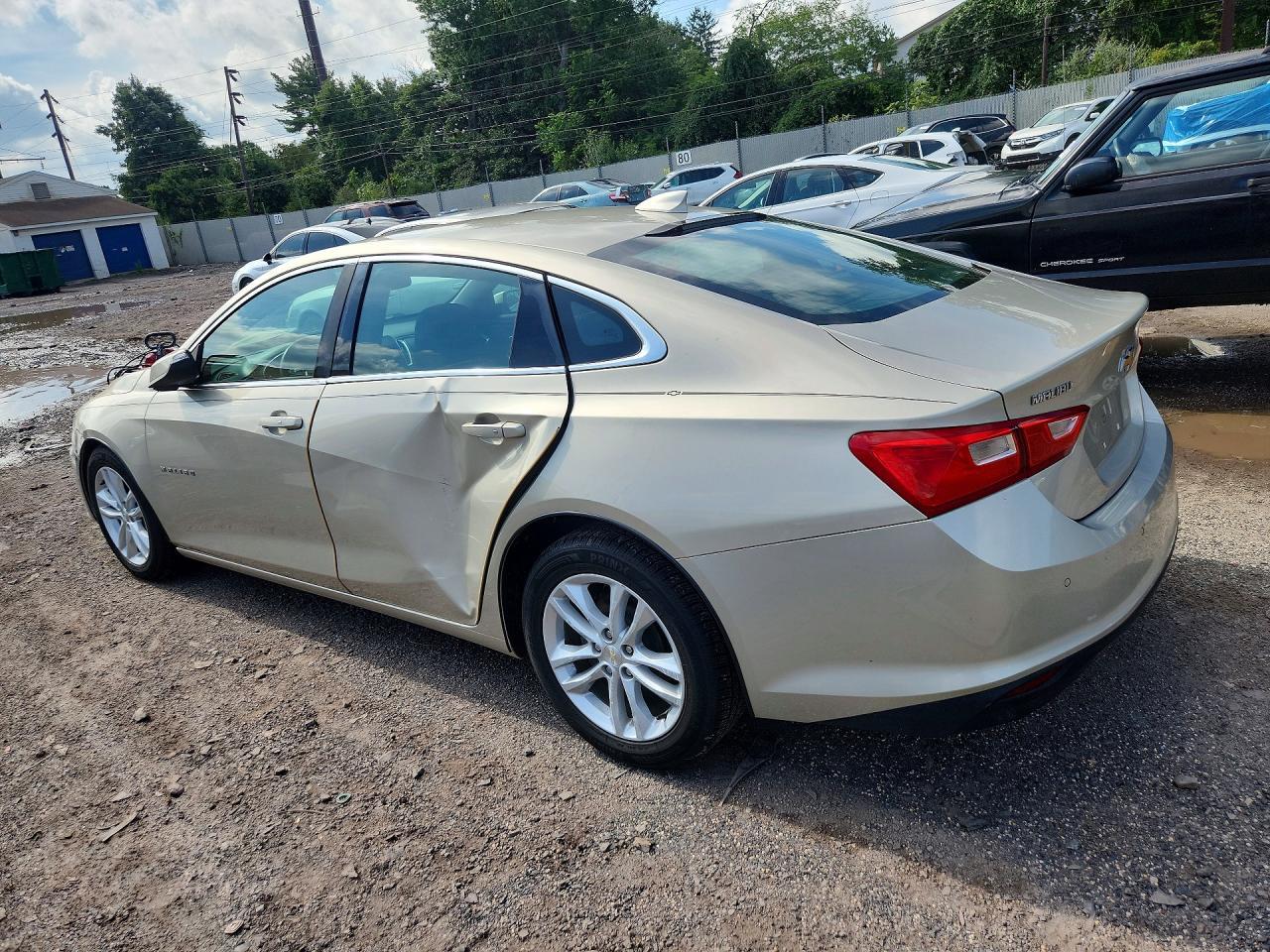 2016 Chevrolet Malibu Lt - zdjęcie 2