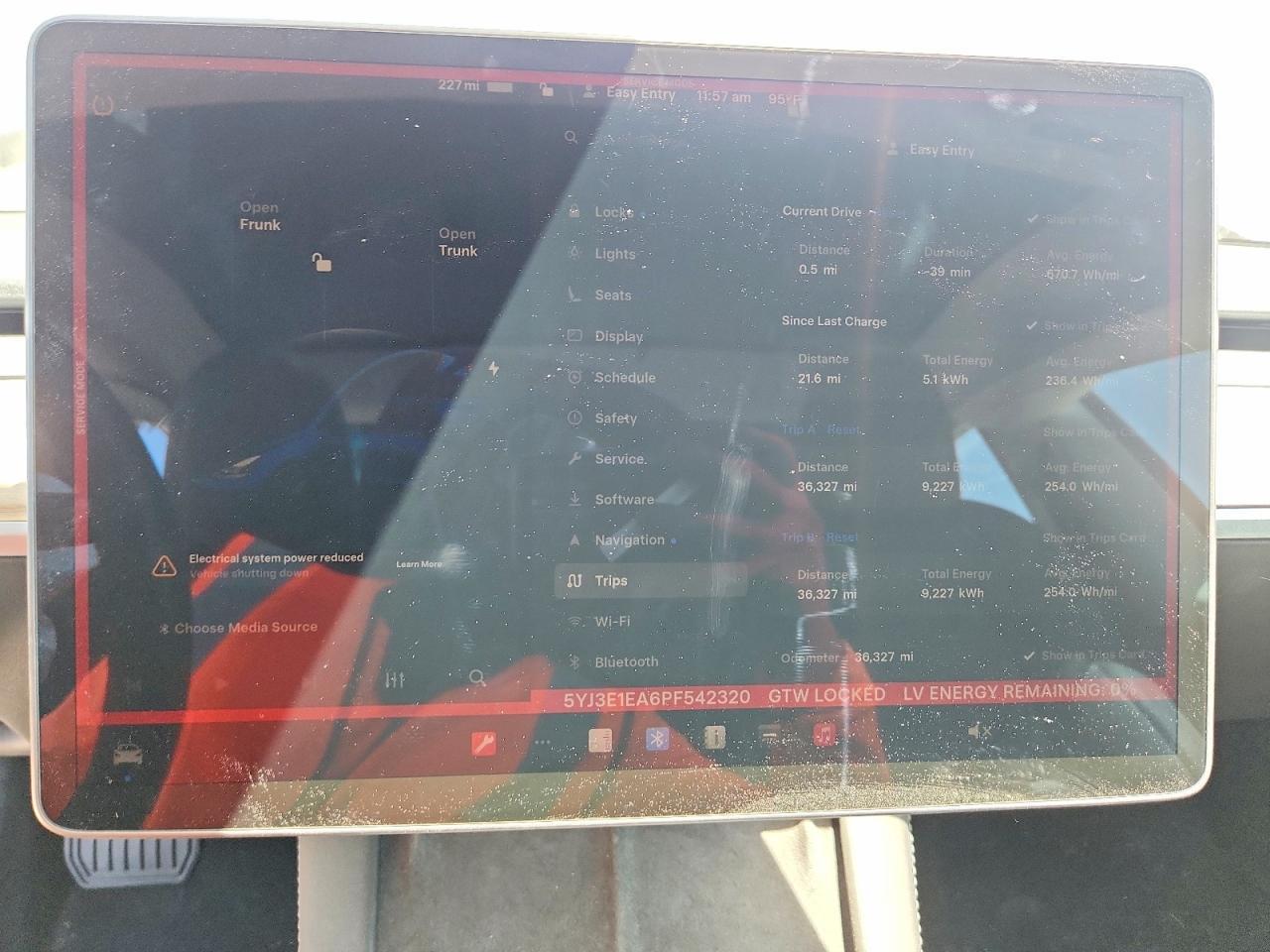 2023 Tesla Model 3 - zdjęcie 9