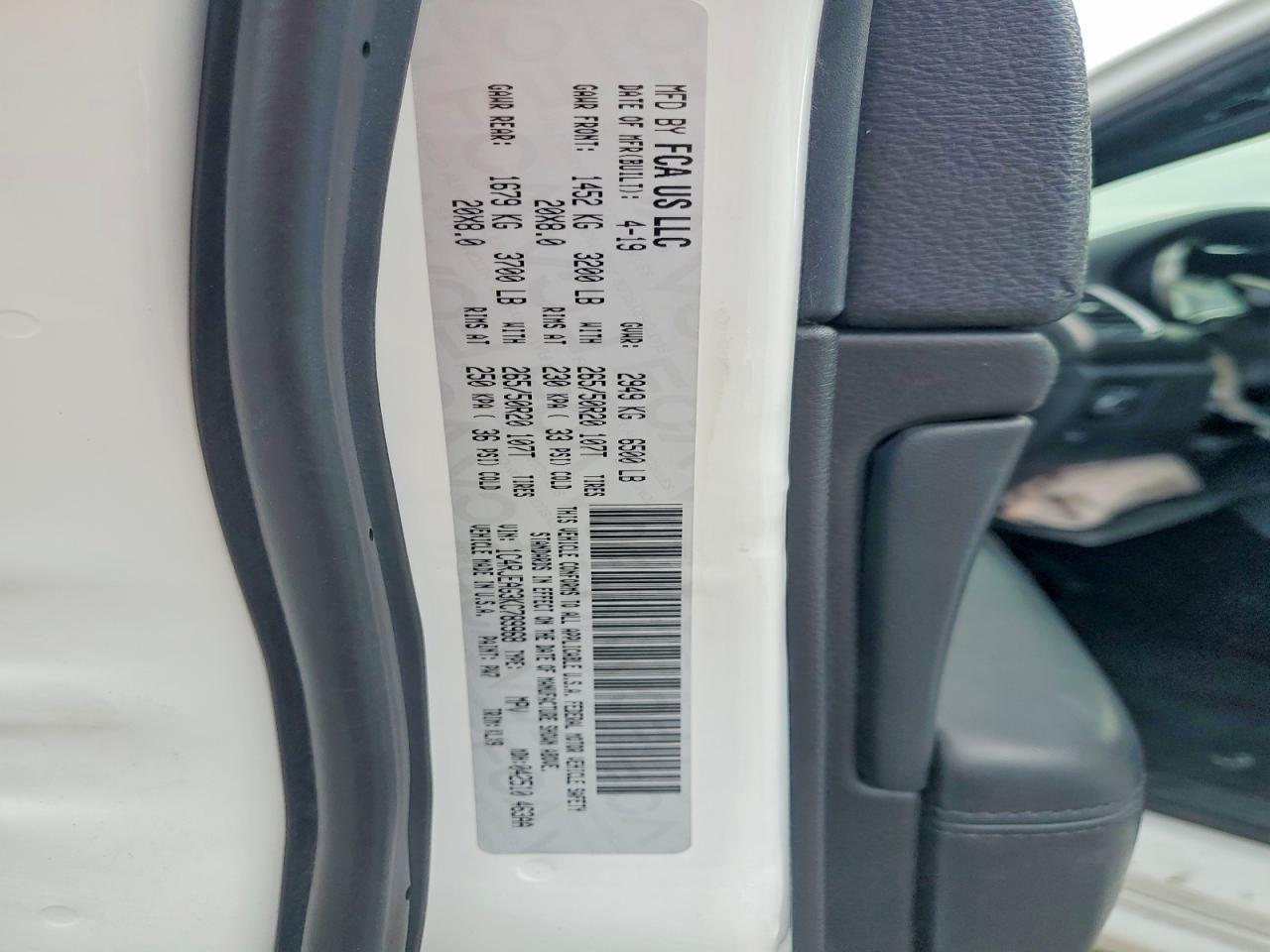 2019 Jeep Grand Cherokee Laredo - zdjęcie 13