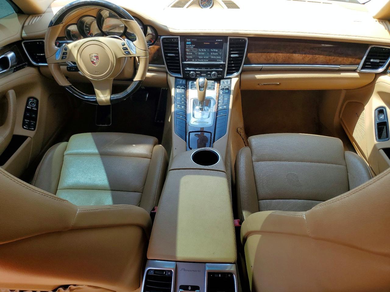 2015 Porsche Panamera 2 - zdjęcie 8