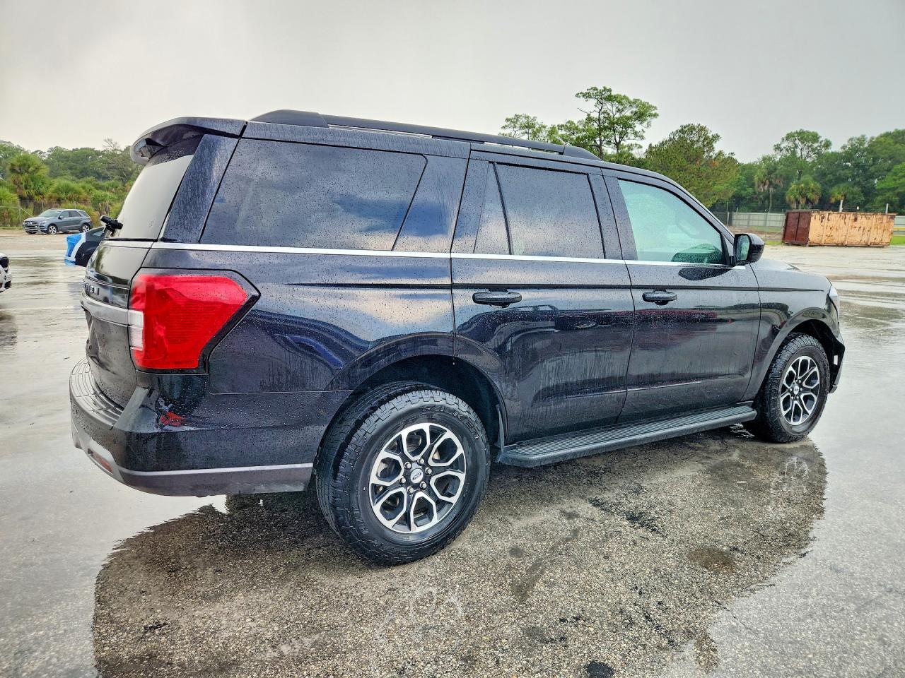 2024 Ford Expedition Xlt - zdjęcie 3