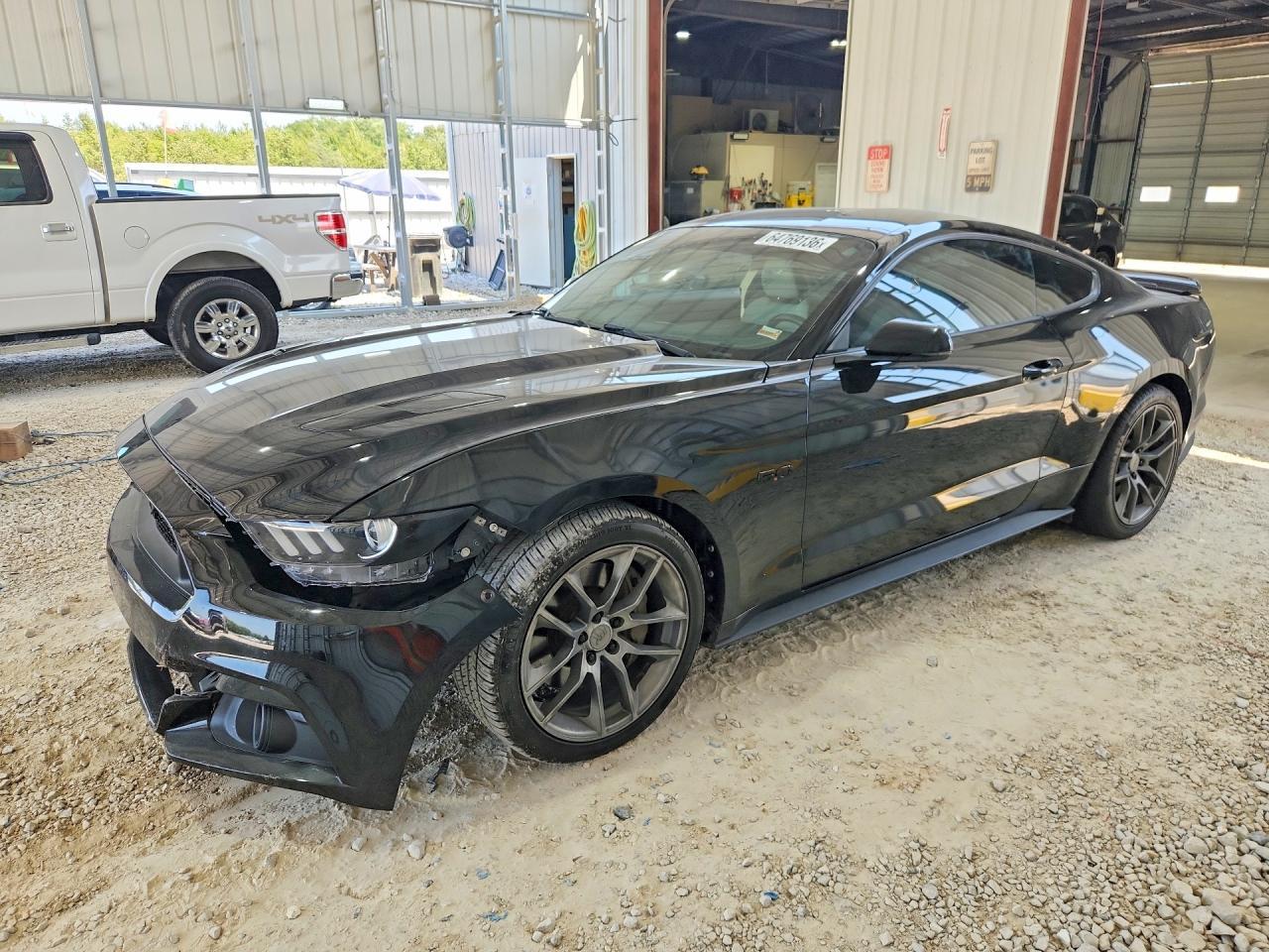 2016 Ford Mustang Gt - zdjęcie główne