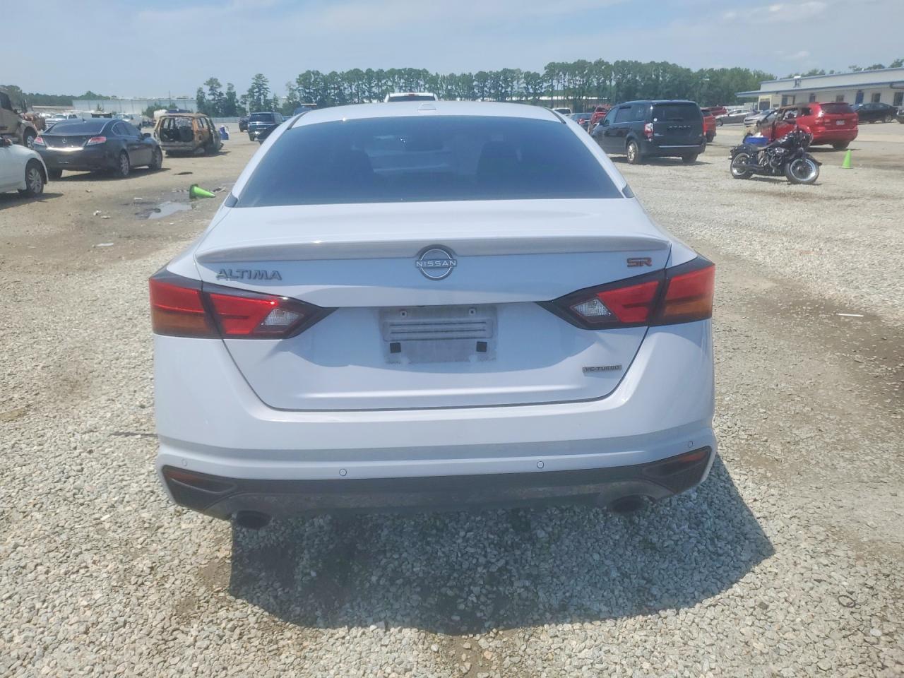 2024 Nissan Altima Sr - zdjęcie 6