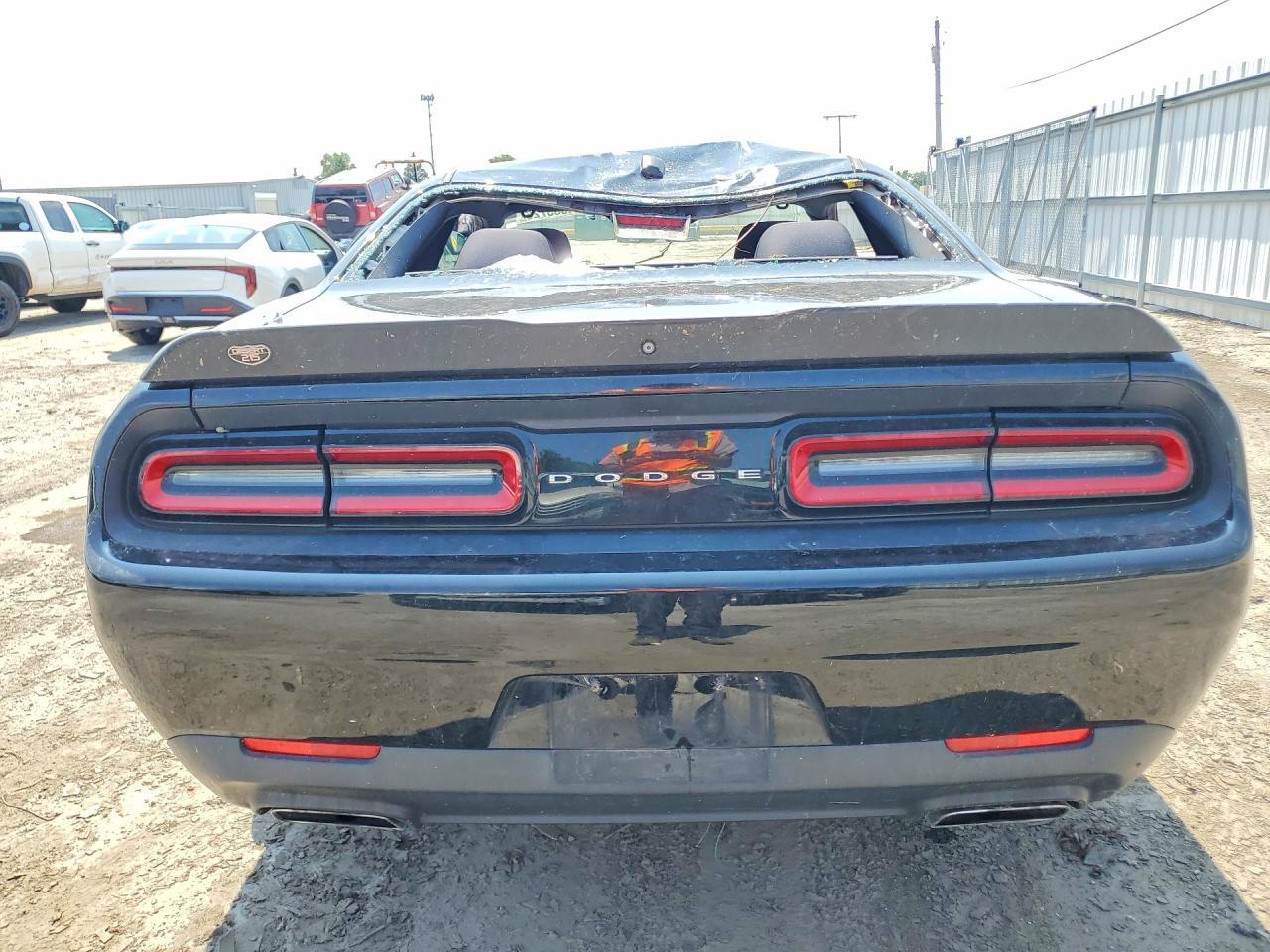 2018 Dodge Challenger R/T - zdjęcie 6