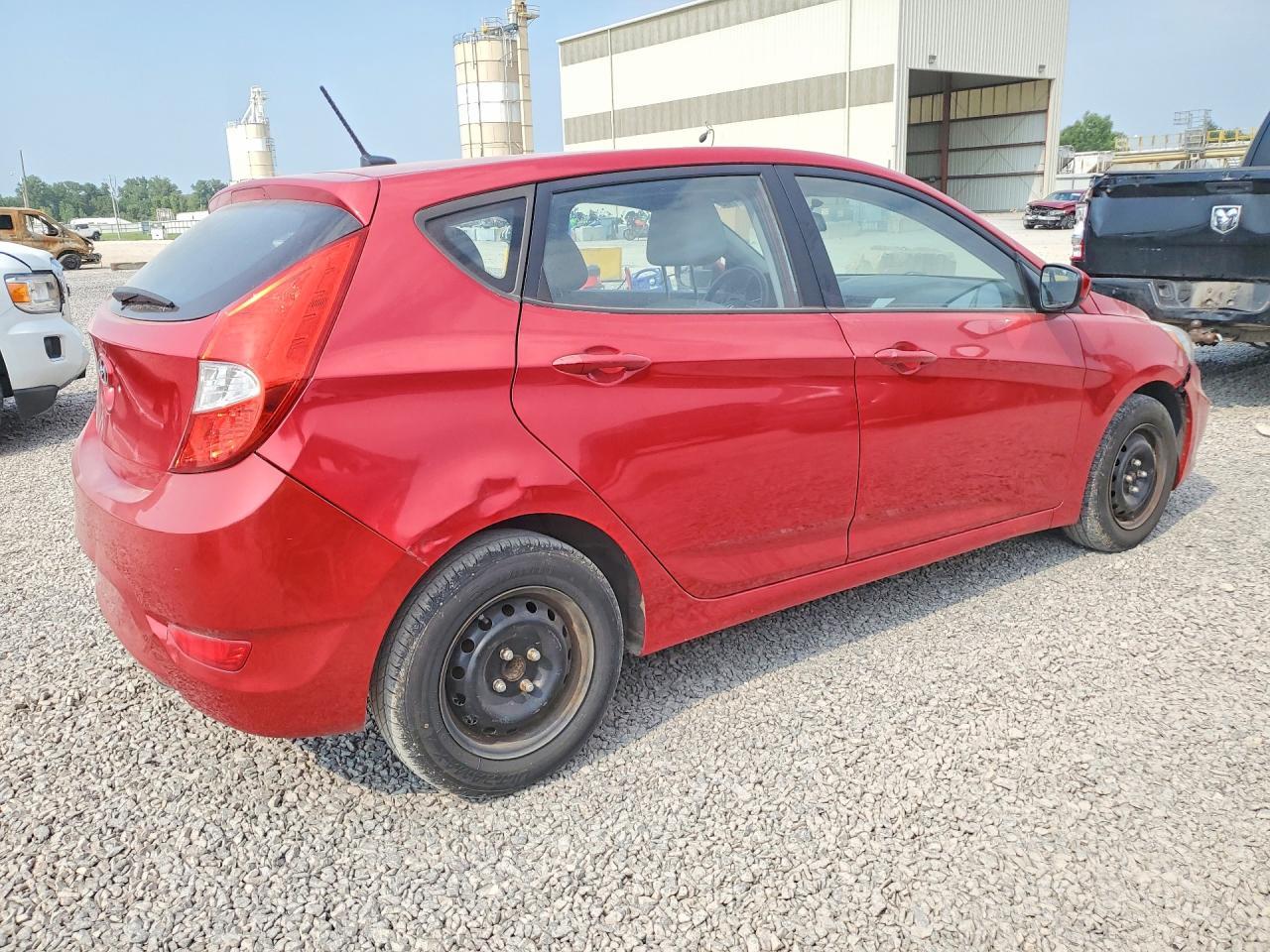 2016 Hyundai Accent Se - zdjęcie 3