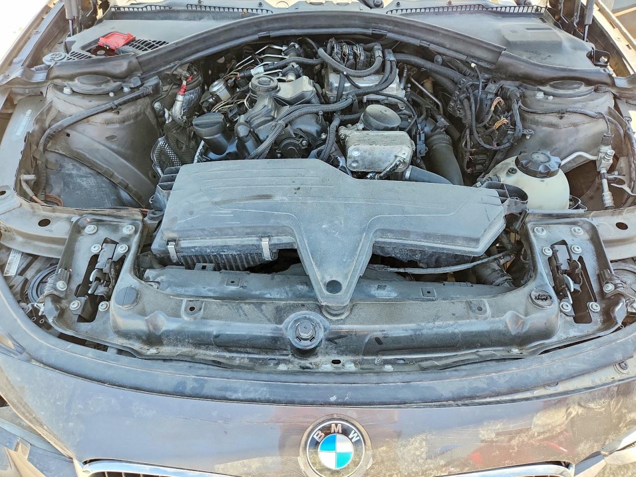 2013 BMW 328 Xi - zdjęcie 11