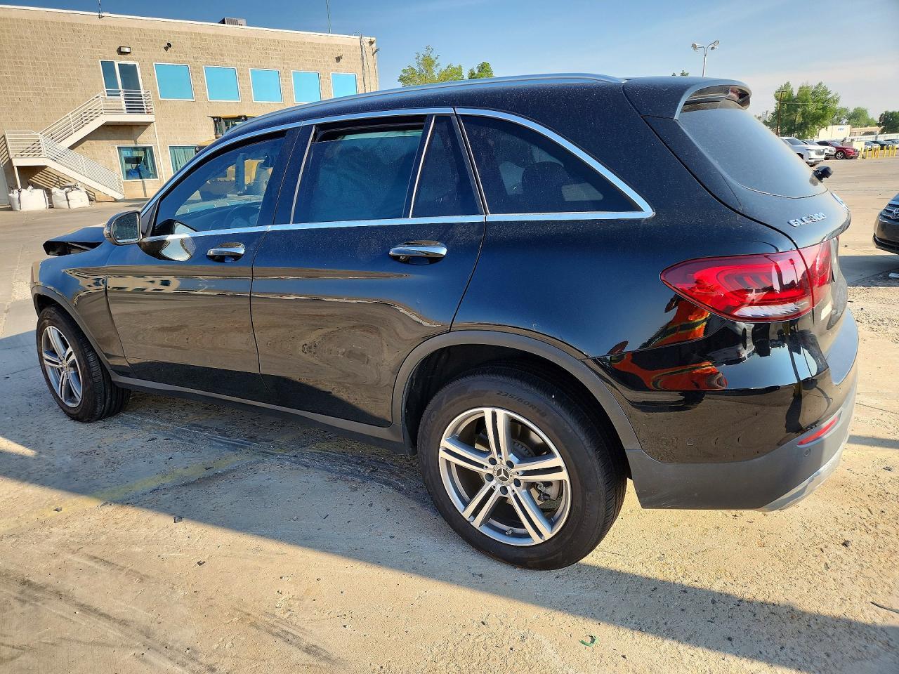 2022 Mercedes-Benz Glc 300 4Matic - zdjęcie 2
