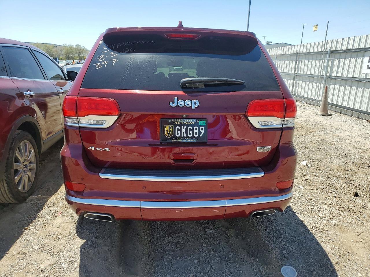 2018 Jeep Grand Cherokee Summit - zdjęcie 6