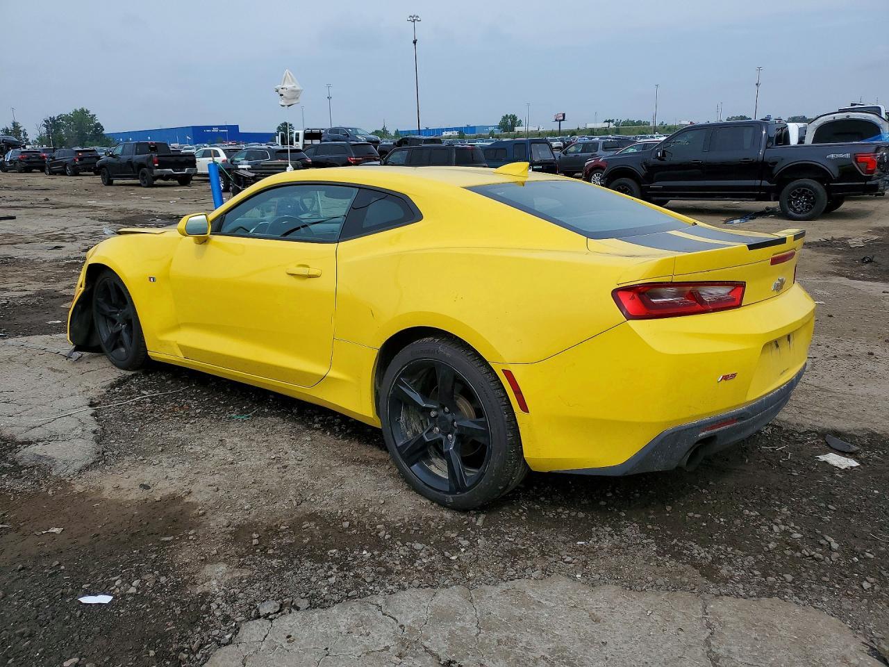 2017 Chevrolet Camaro Lt - zdjęcie 2