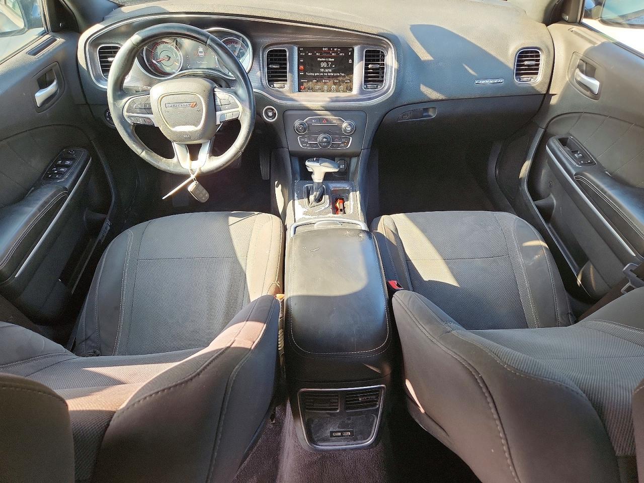 2016 Dodge Charger Sxt - zdjęcie 8