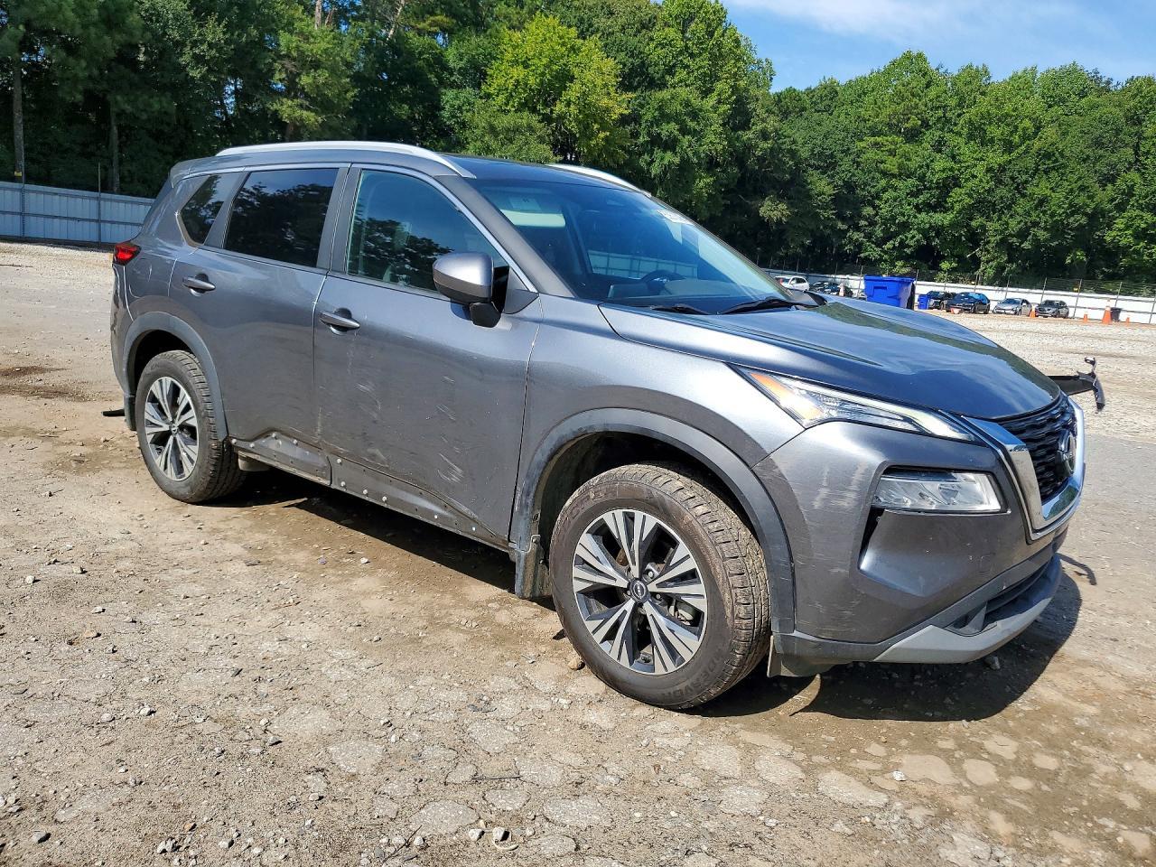 2023 Nissan Rogue Sv - zdjęcie 4