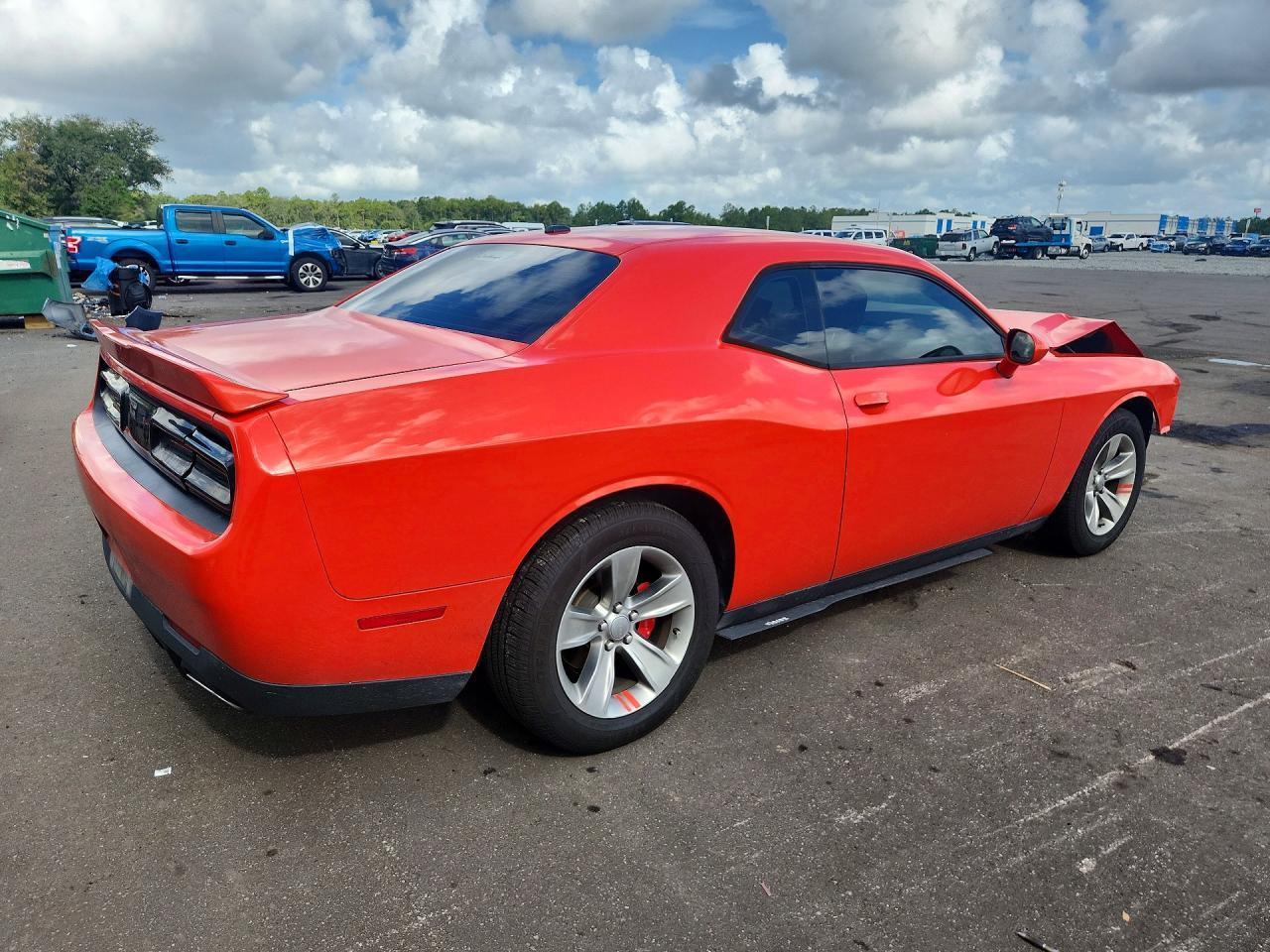 2020 Dodge Challenger Sxt - zdjęcie 3