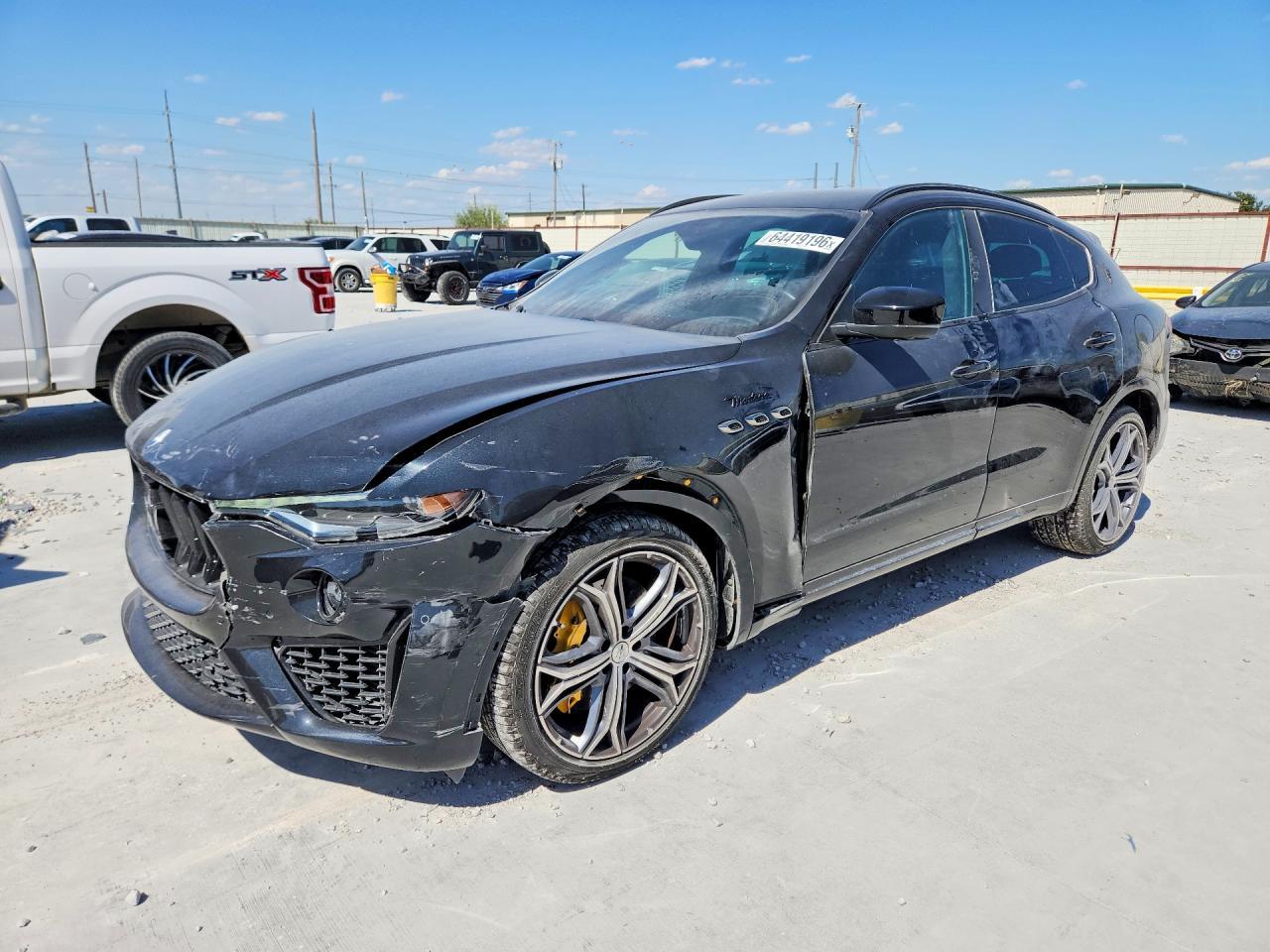 2022 Maserati Levante Modena - zdjęcie główne
