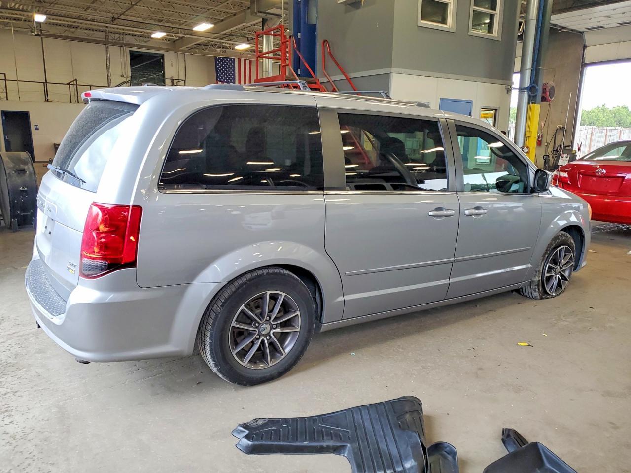 2017 Dodge Grand Caravan Sxt - zdjęcie 3