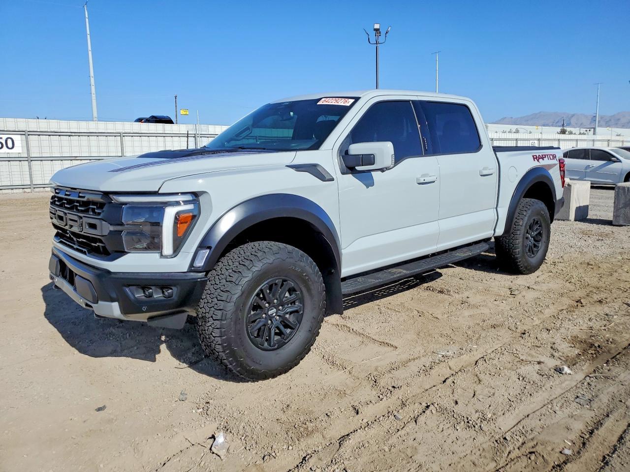 2026 Ford F150 Raptor - zdjęcie główne