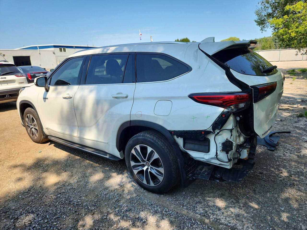 2020 Toyota Highlander Hybrid Xle - zdjęcie 2