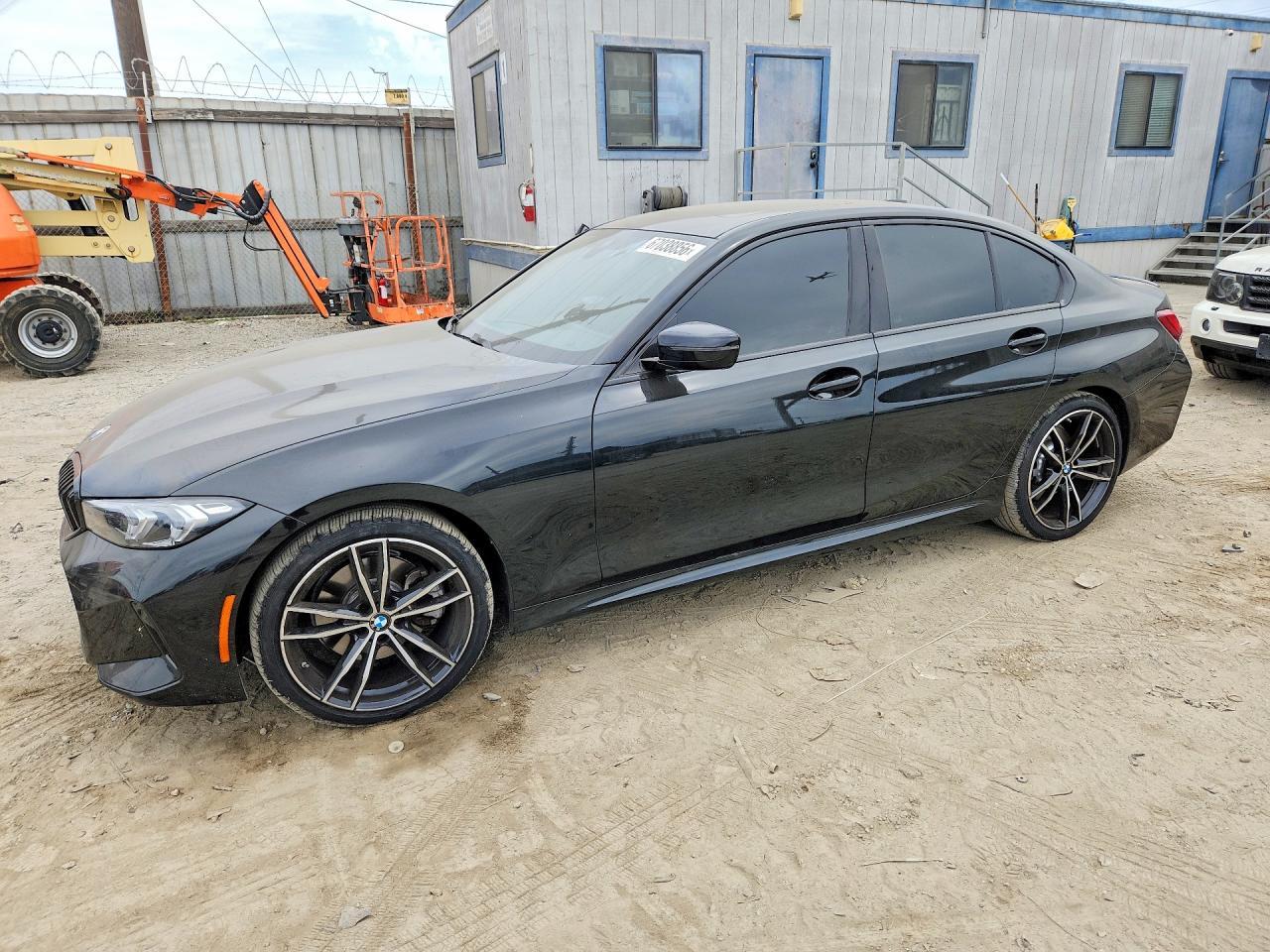 2023 BMW 330I - zdjęcie główne