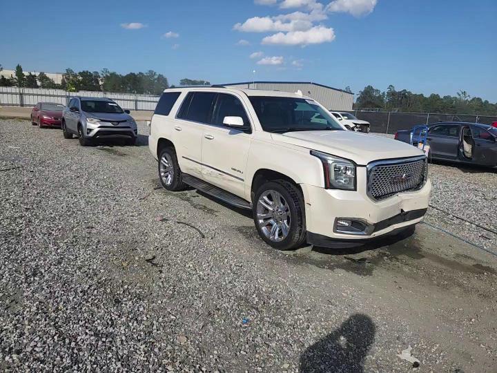 2015 GMC Yukon Denali - zdjęcie 14