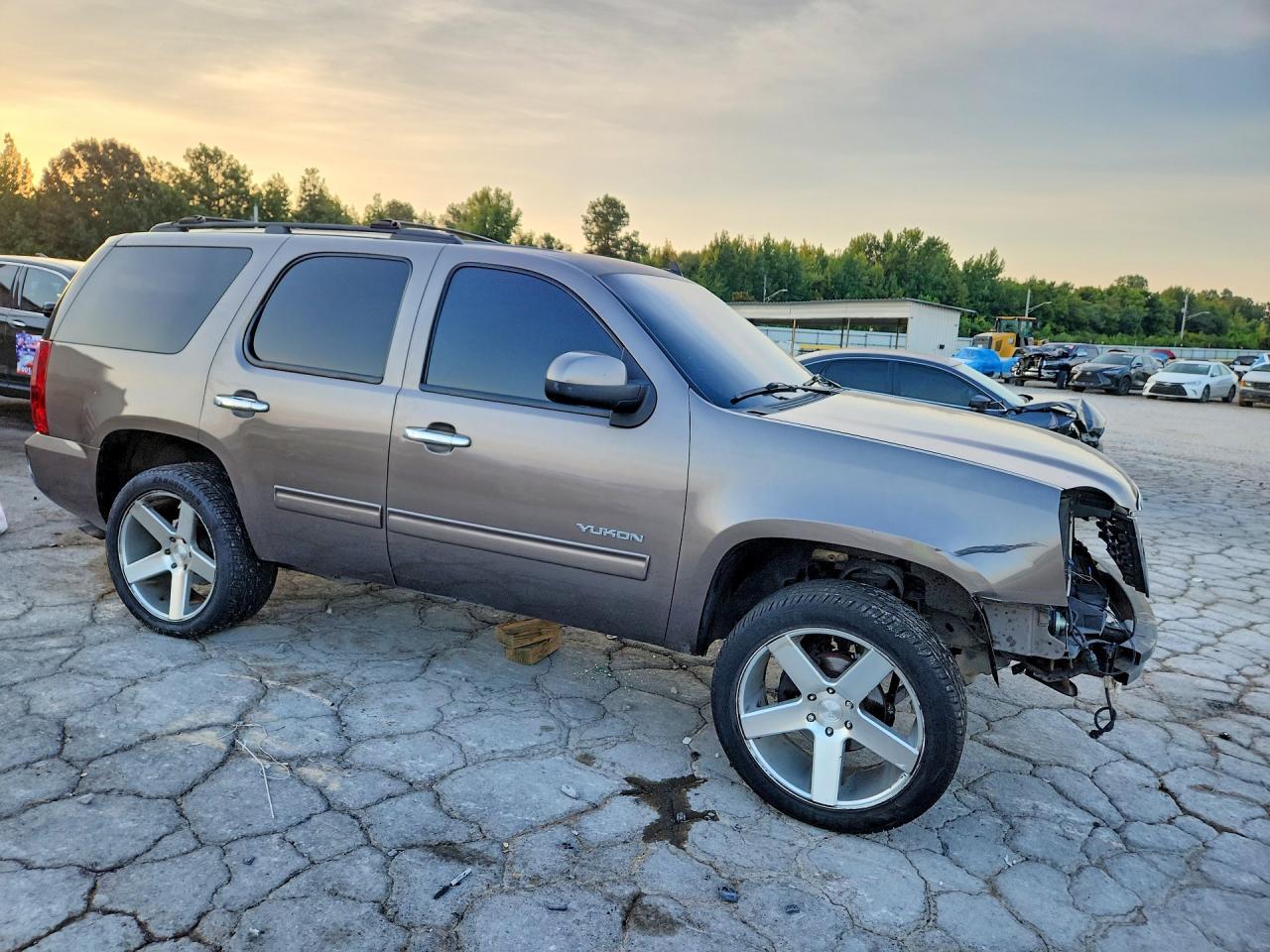 2013 GMC Yukon Slt - zdjęcie 4