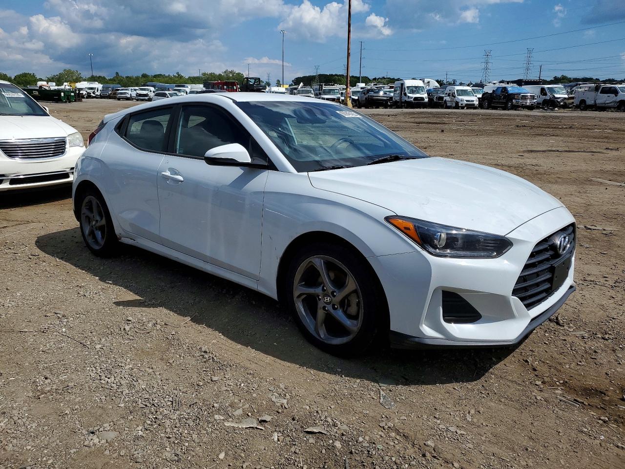 2019 Hyundai Veloster 2.0L - zdjęcie 4