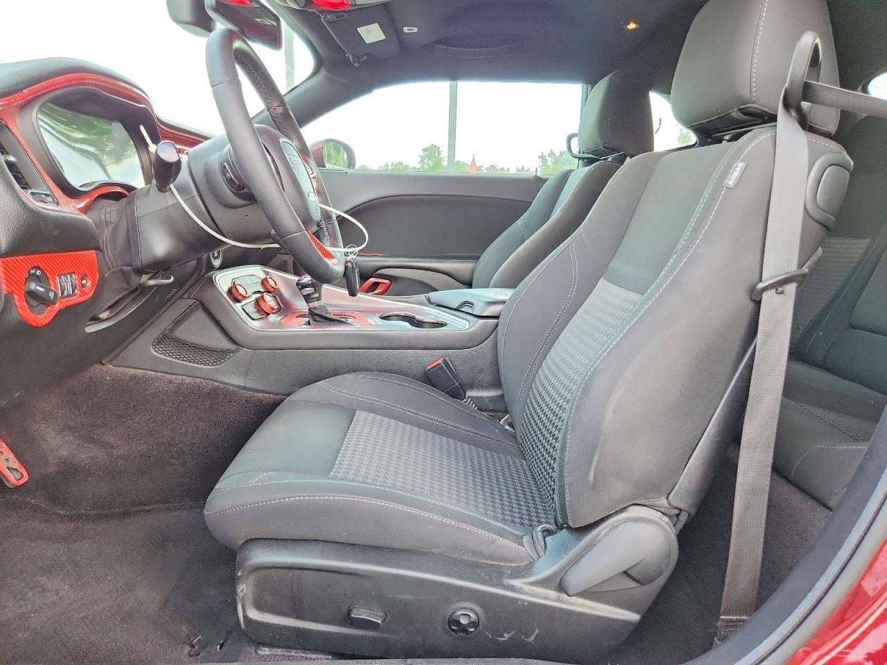 2019 Dodge Challenger Sxt - zdjęcie 7