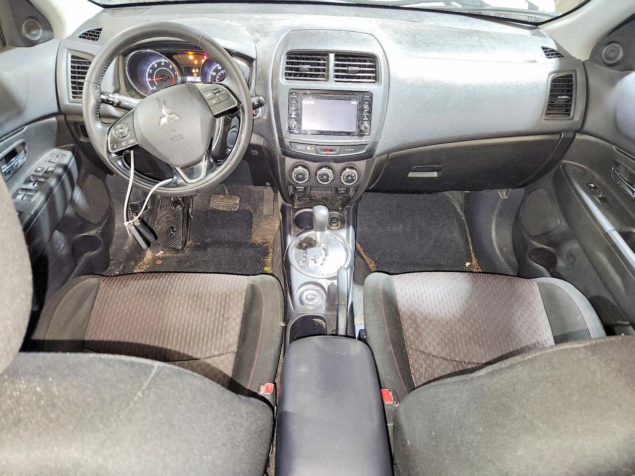 2017 Mitsubishi Outlander Sport Es - zdjęcie 8