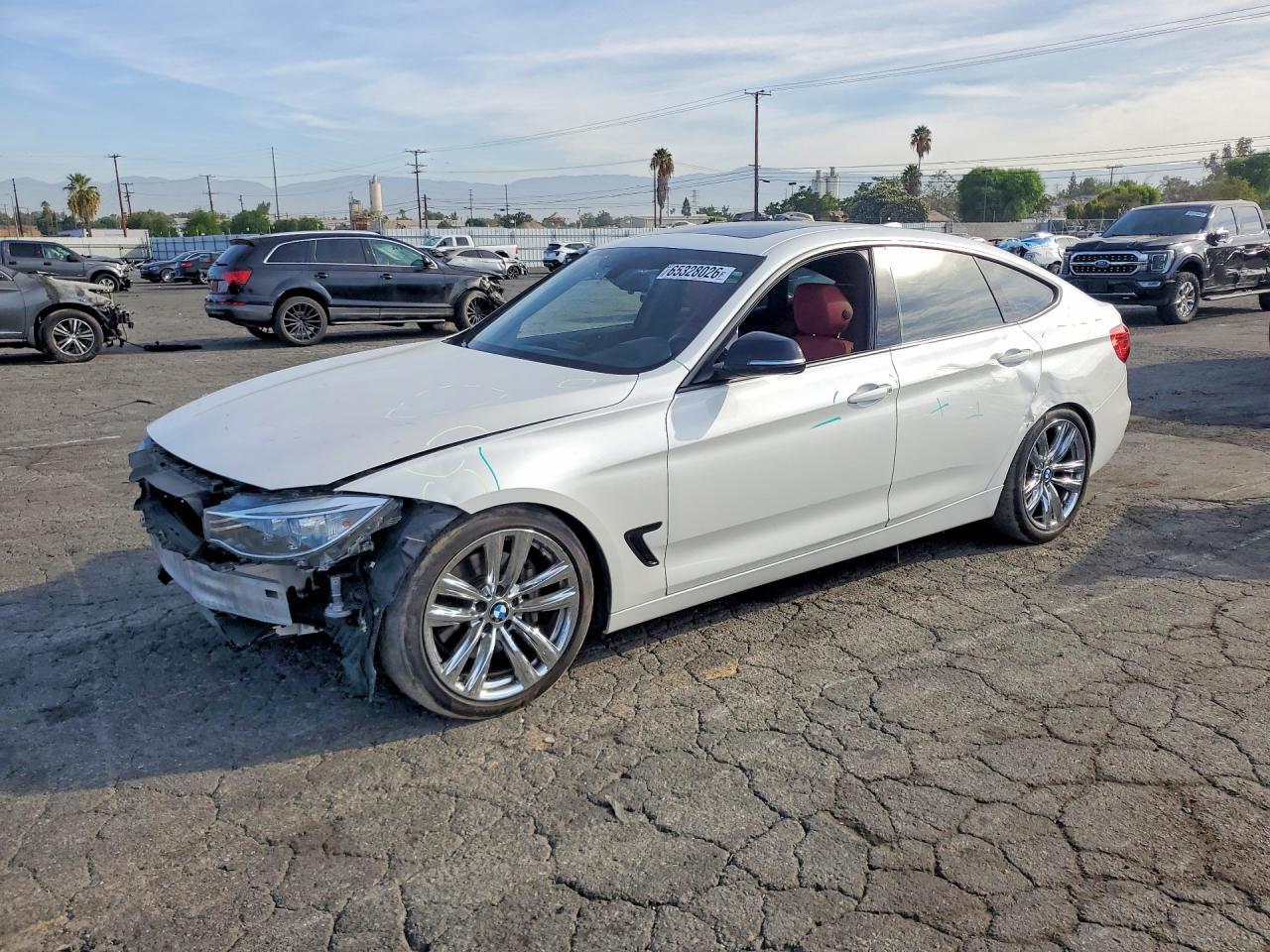 2014 BMW 335 Xigt - zdjęcie główne