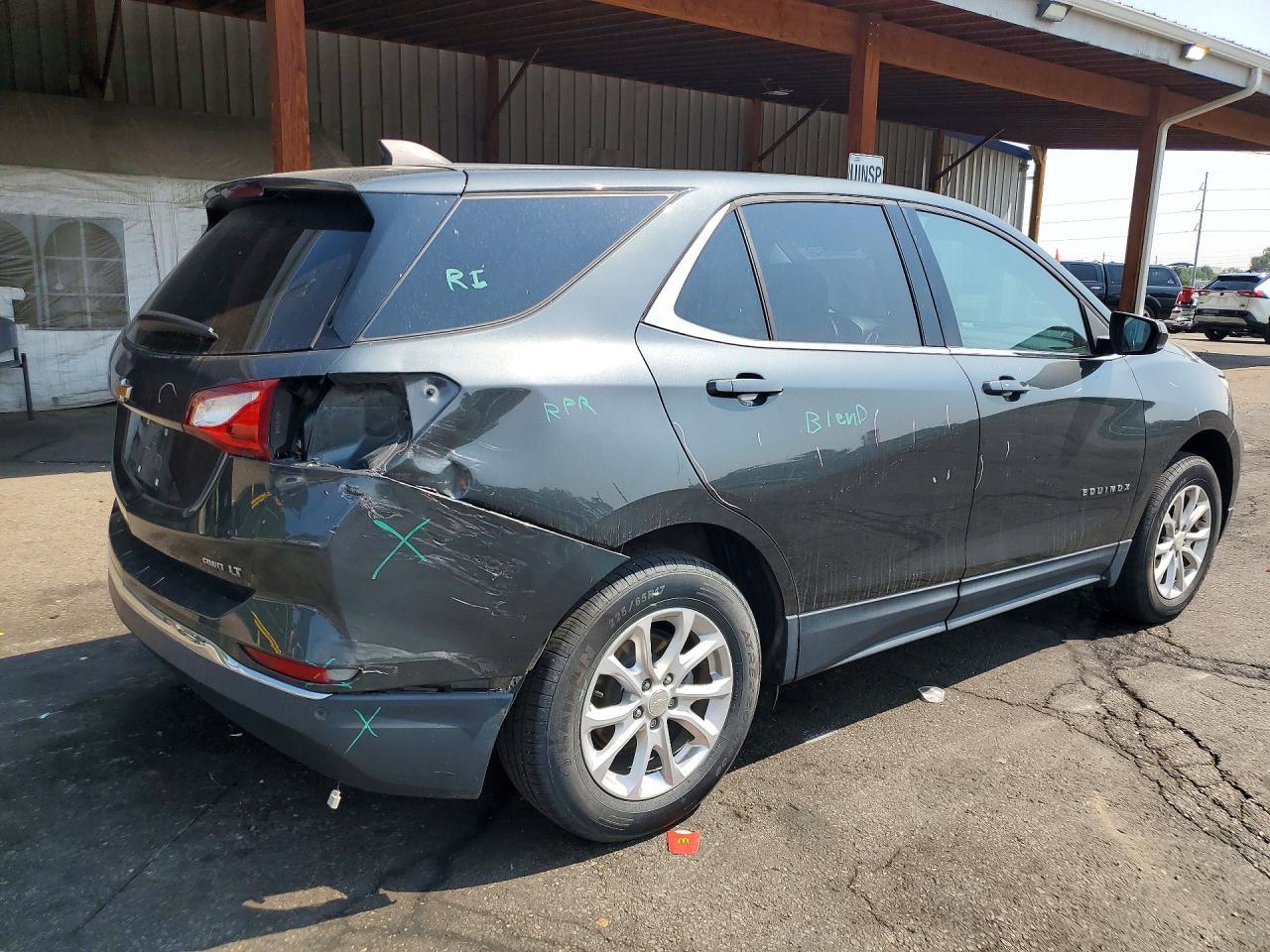 2020 Chevrolet Equinox Lt - zdjęcie 3