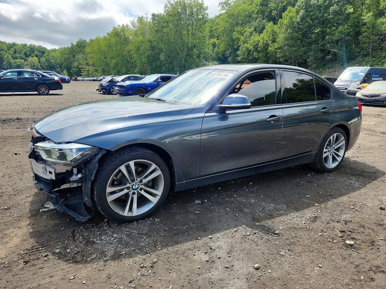 2016 BMW Seria 3 328i - zdjęcie główne
