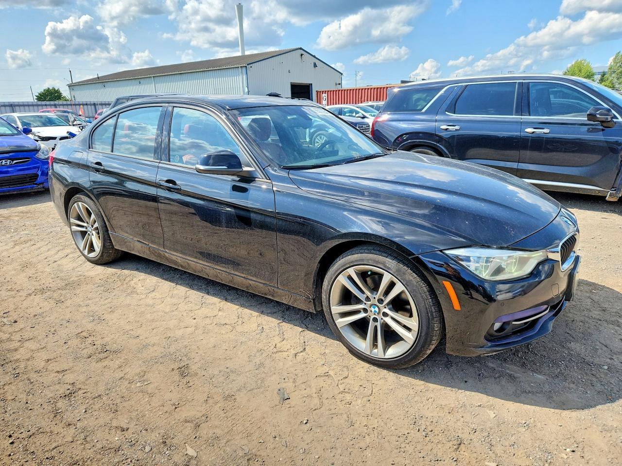 2018 BMW 330 Xi - zdjęcie 4