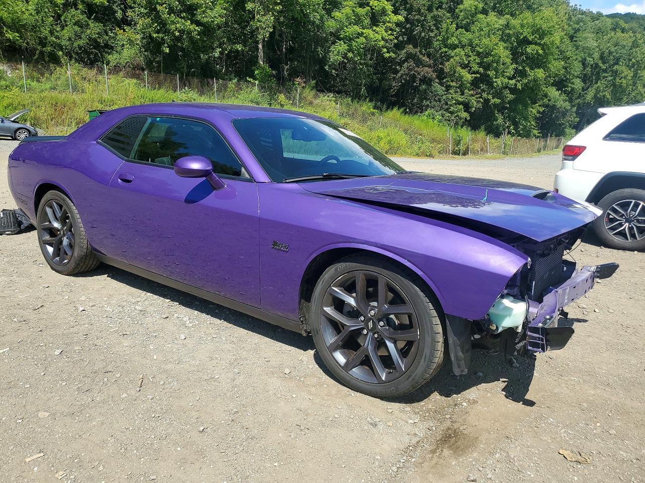 2019 Dodge Challenger R/T - zdjęcie 4