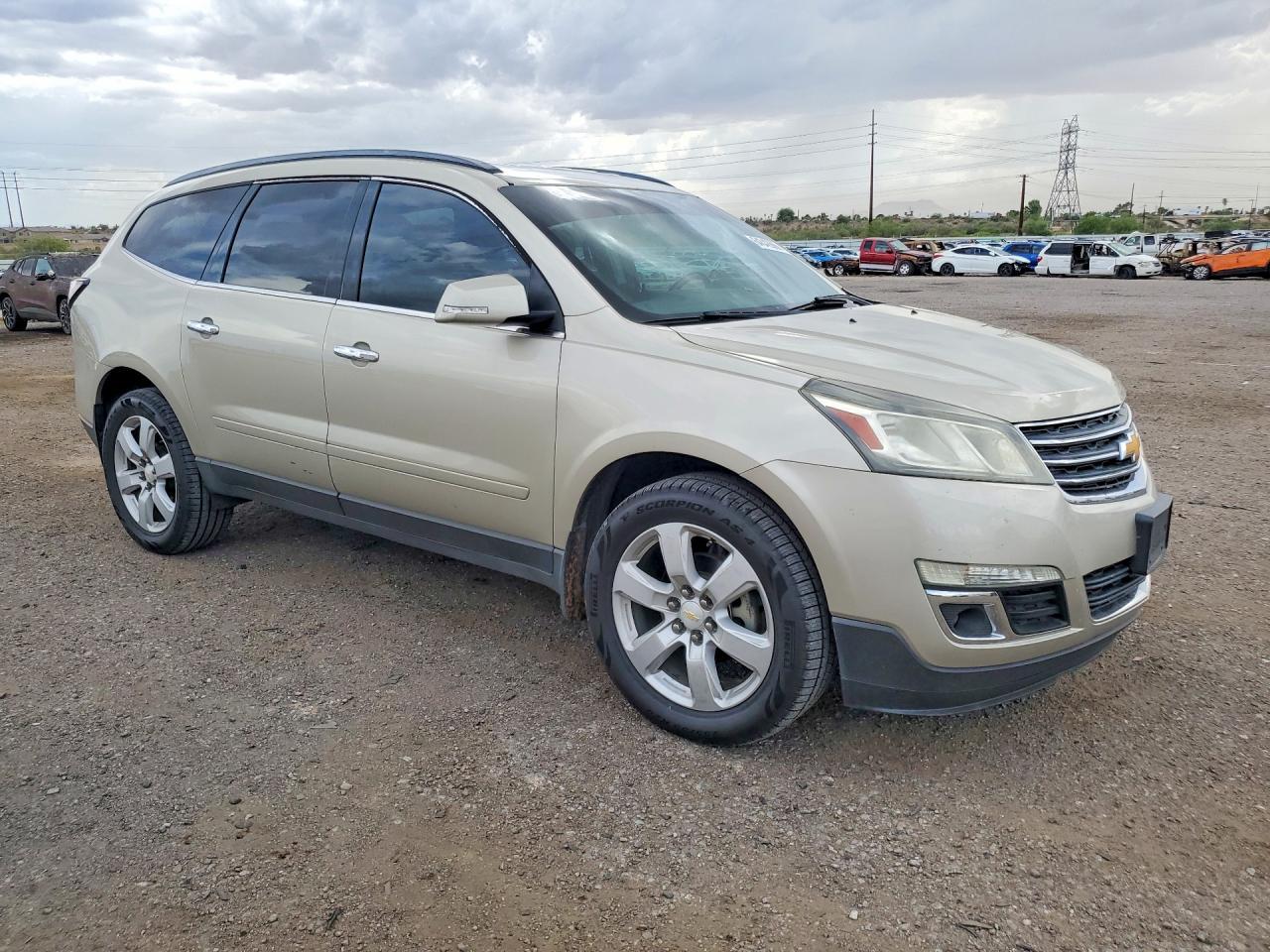 2016 Chevrolet Traverse Lt - zdjęcie 4