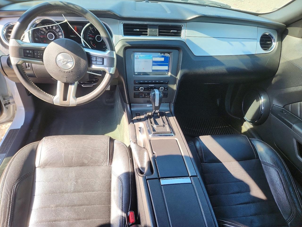 2014 Ford Mustang - zdjęcie 8
