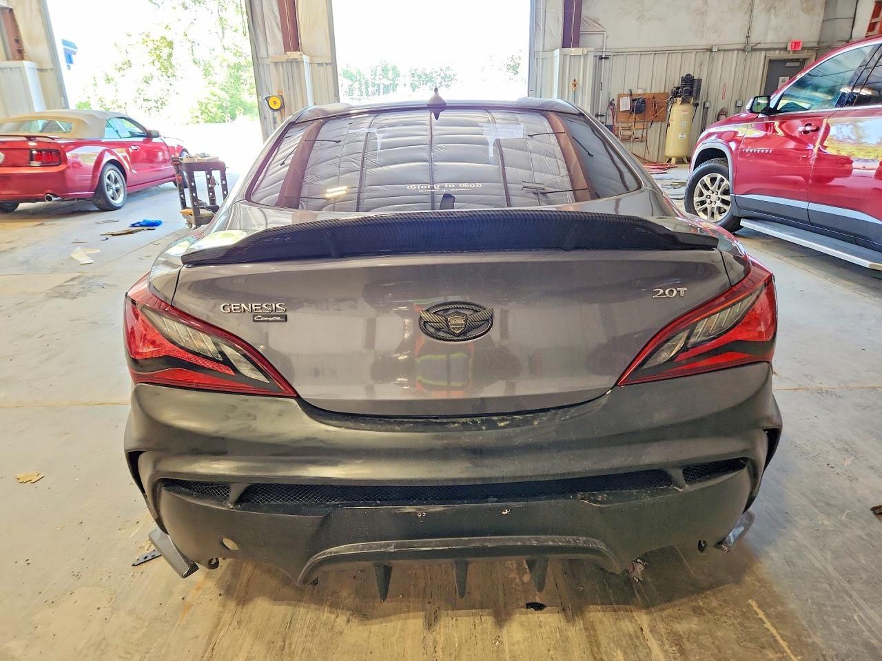 2014 Hyundai Genesis Coupe 2.0T Premium - zdjęcie 6
