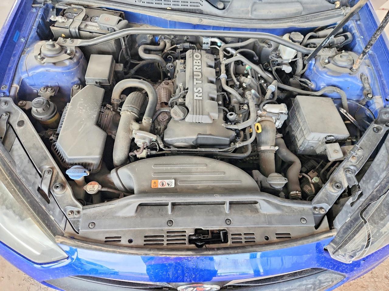 2013 Hyundai Genesis Coupe 2.0T - zdjęcie 11