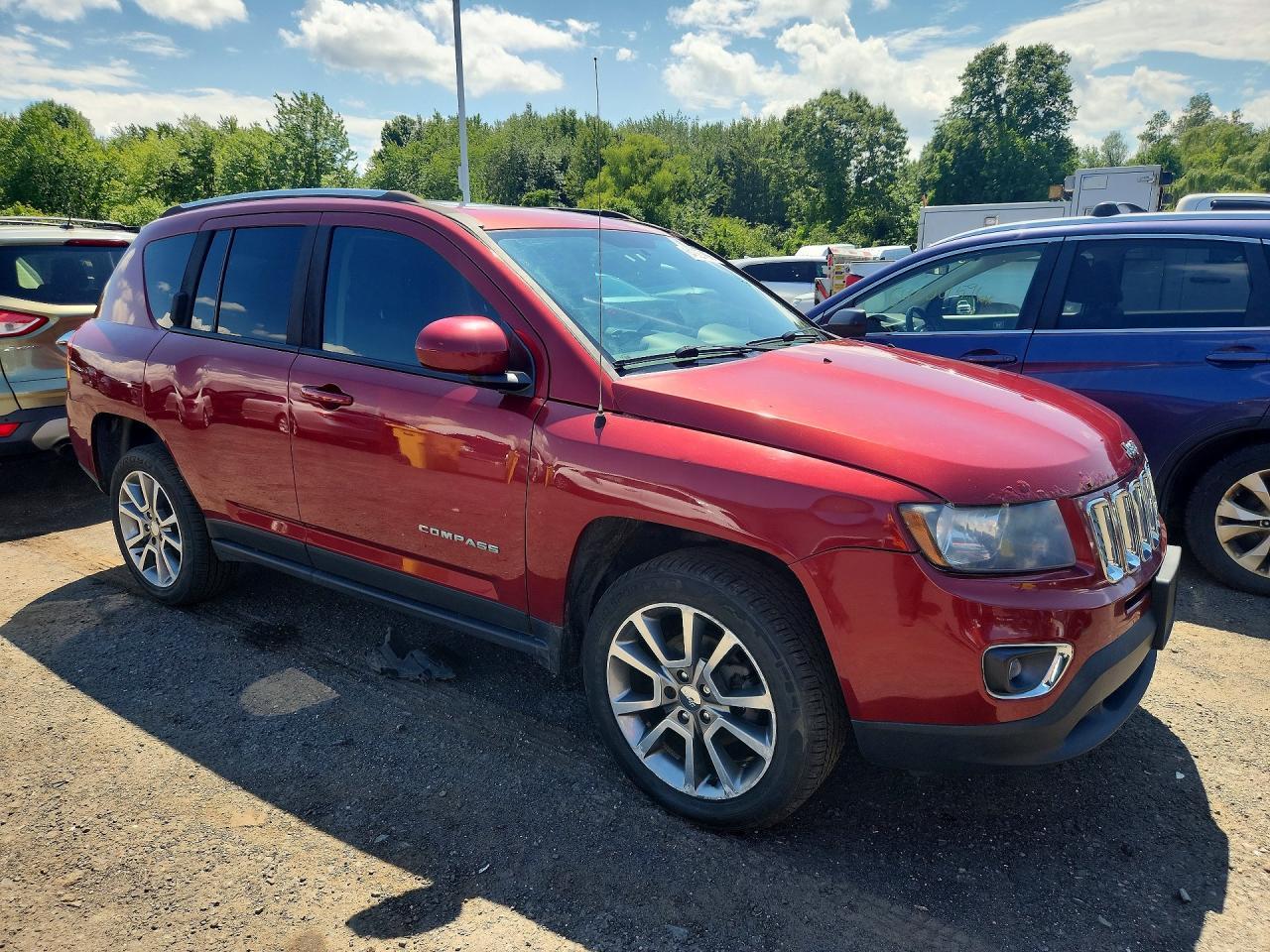 2016 Jeep Compass Latitude - zdjęcie 4