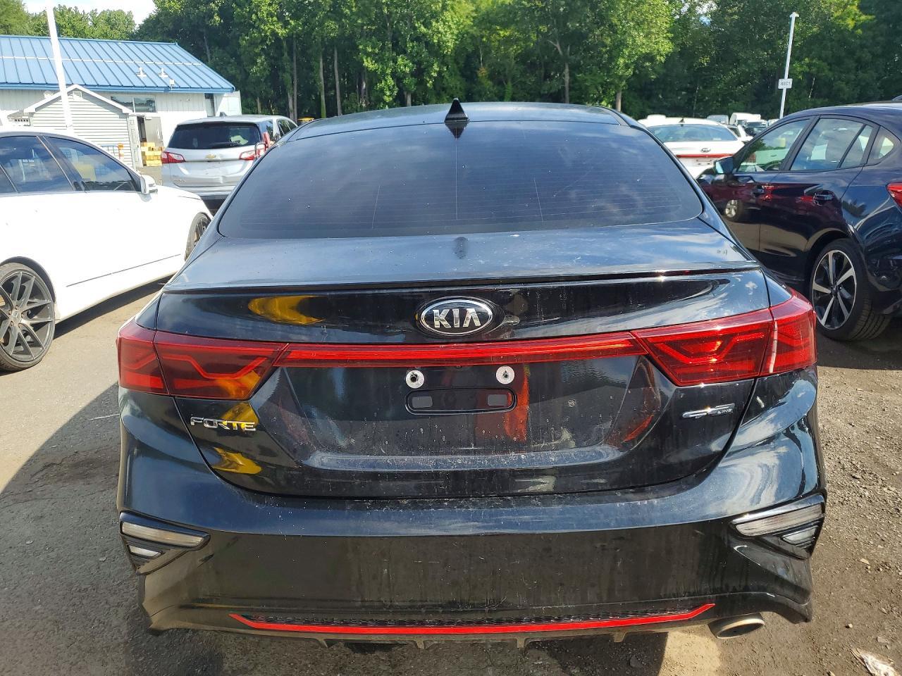 2021 Kia Forte Gt Line - zdjęcie 6