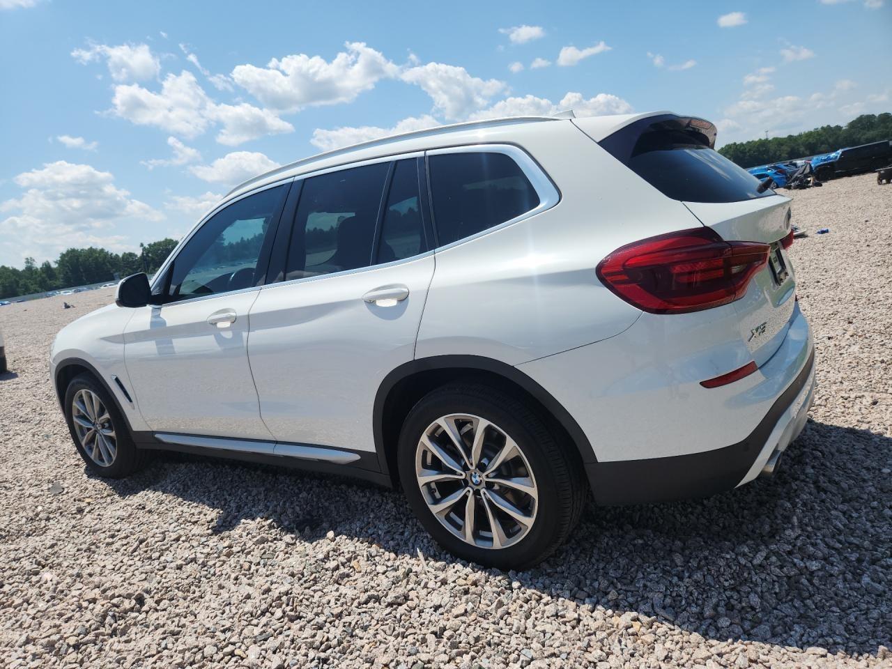 2019 BMW X3 Sdrive30I - zdjęcie 2