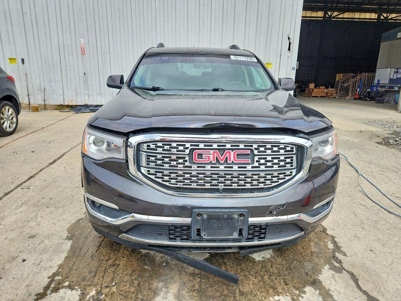 2017 GMC Acadia Denali - zdjęcie 5