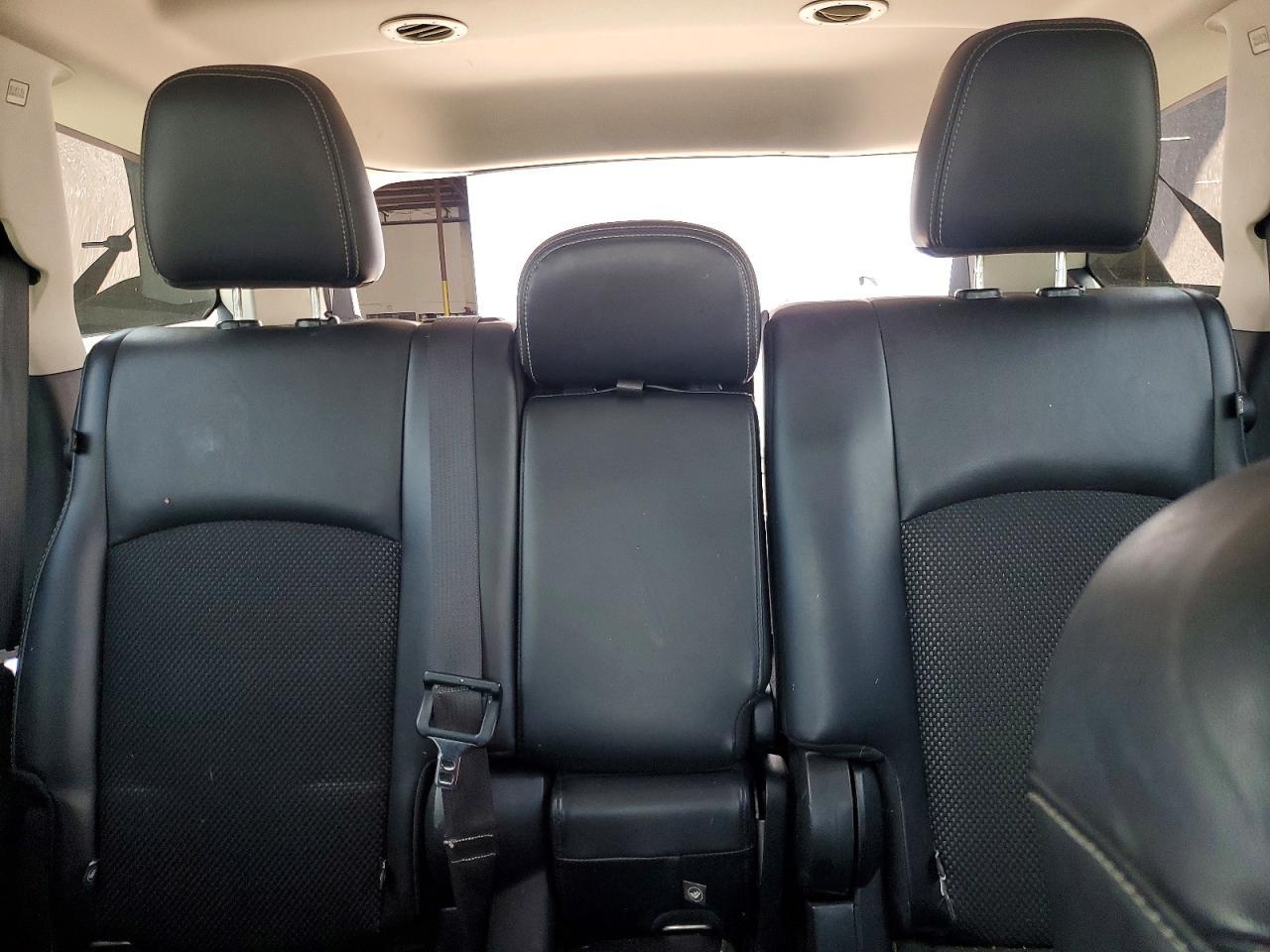 2017 Dodge Journey Crossroad - zdjęcie 10