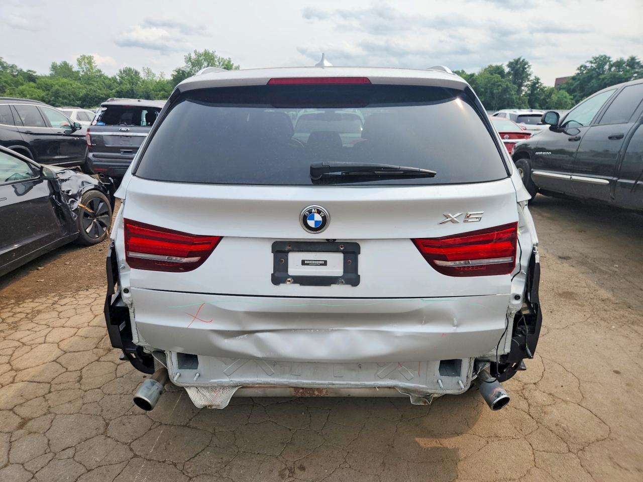 2017 BMW X5 xDrive35I - zdjęcie 6