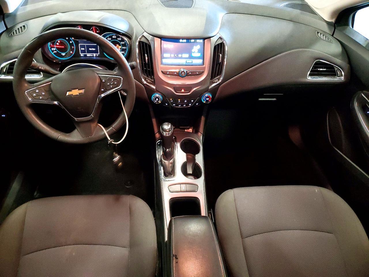 2018 Chevrolet Cruze Lt - zdjęcie 8