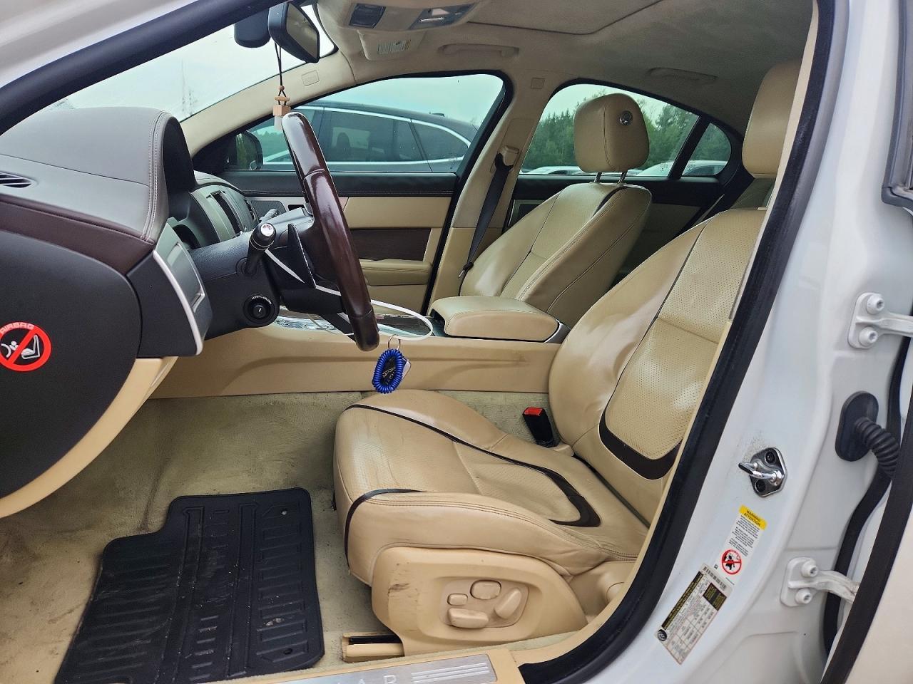 2013 Jaguar Xf - zdjęcie 7