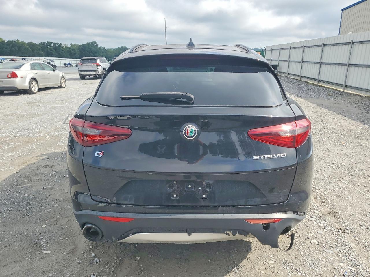 2018 Alfa Romeo Stelvio Ti Sport - zdjęcie 6