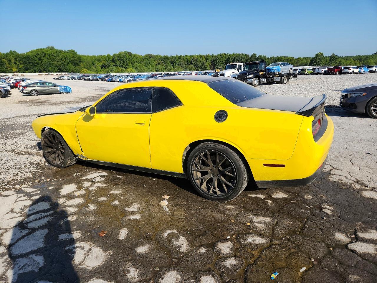 2016 Dodge Challenger R - zdjęcie 2