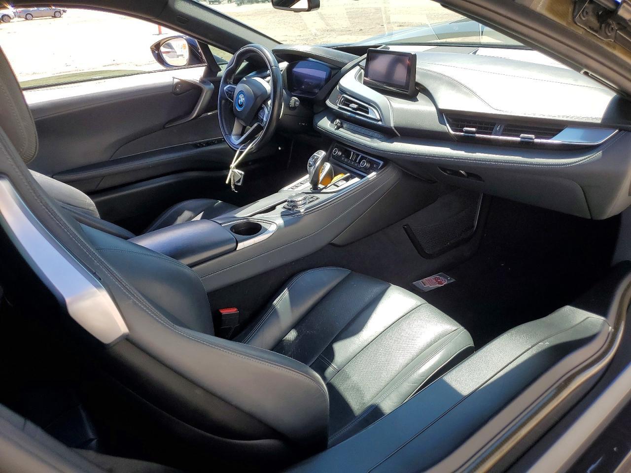 2016 BMW I8 - zdjęcie 8