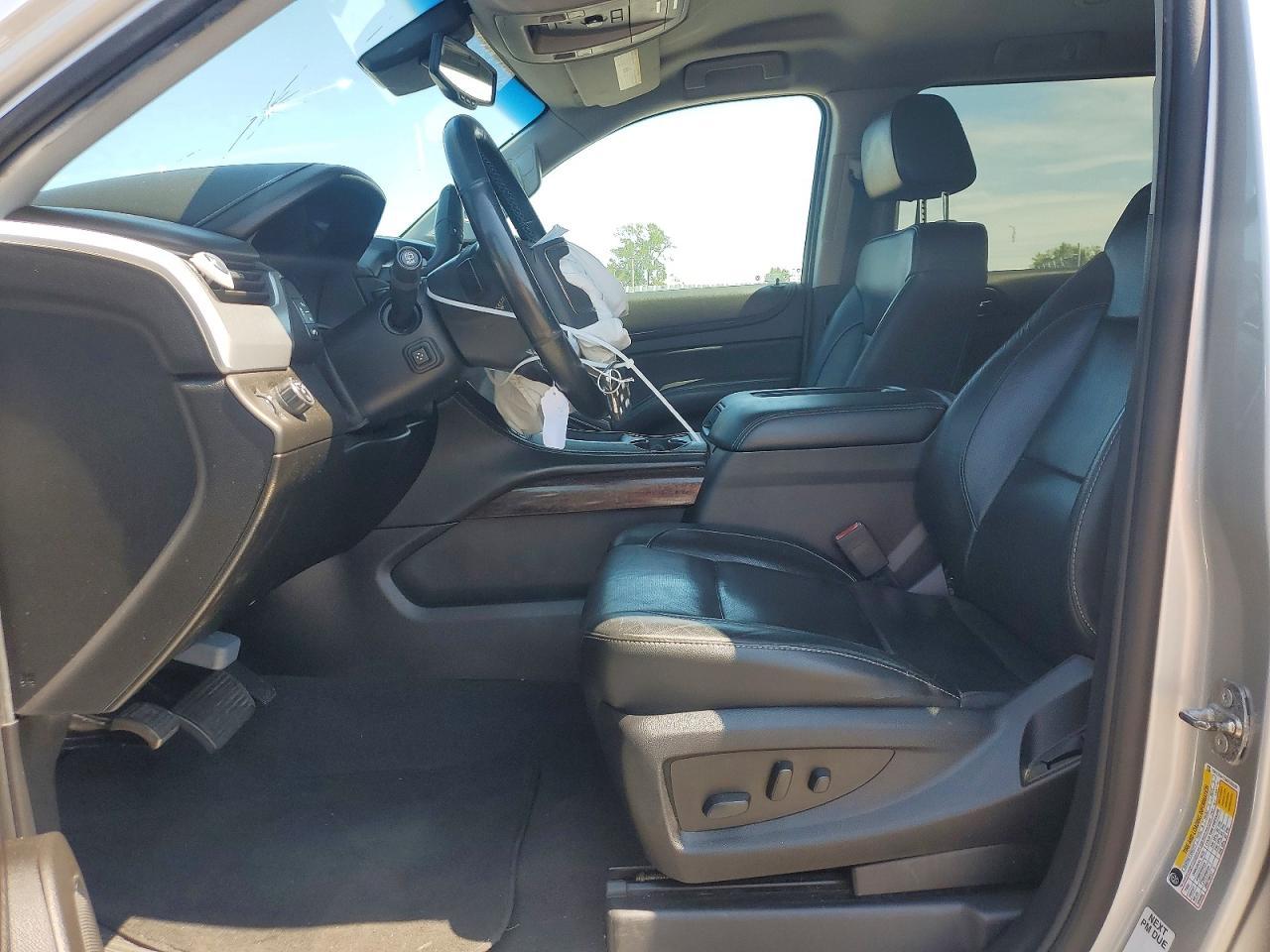2019 GMC Yukon Xl C1500 Slt - zdjęcie 7