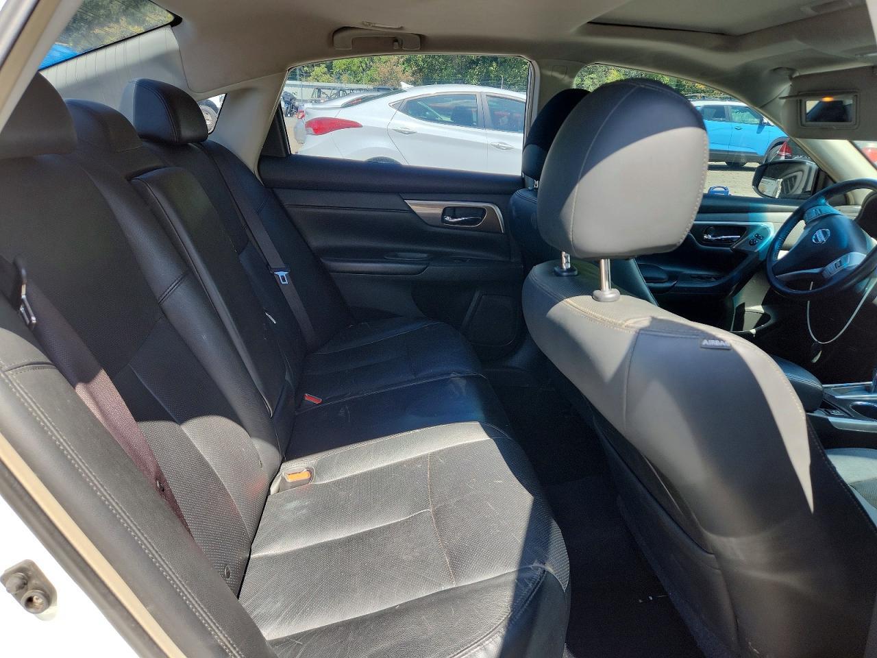 2013 Nissan Altima 2.5 - zdjęcie 10